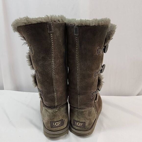 UGG Size 8 Women's Bailey Button Triplet Tall Charcoal Grey Suede Boots 1873 - Picture 4 of 9